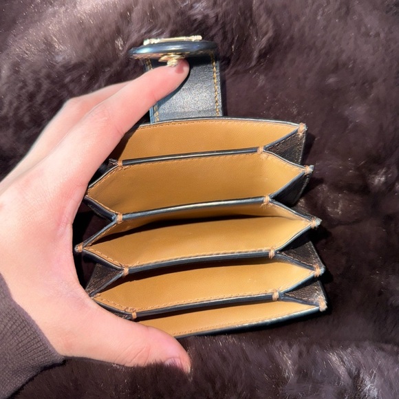 Coach Wallet ! - Picture 2 of 4